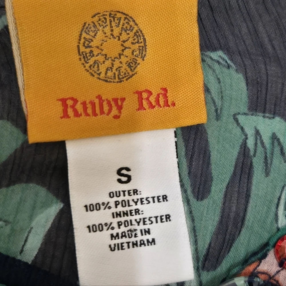 Ruby Rd. Green Tropical Sheer Overlay and Tank Top, Size Small NWT